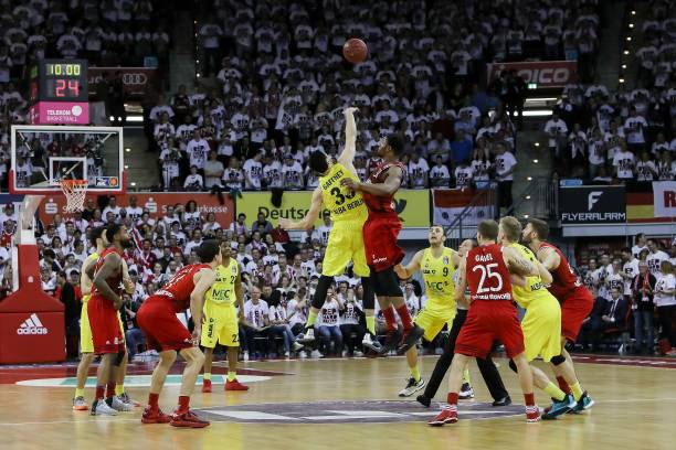 的组织和传 的组织和传